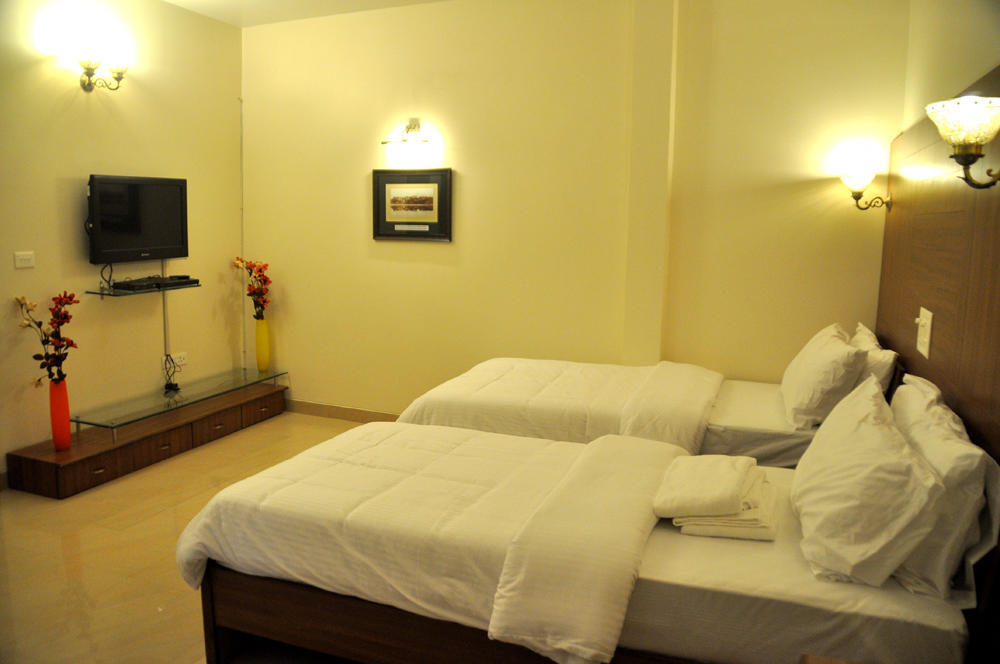 Hotel The Bhopal Grande Exterior foto
